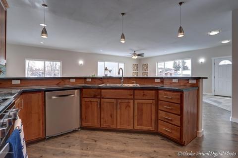 6725 Eileen Cir, Anchorage, AK 99507 photo 13