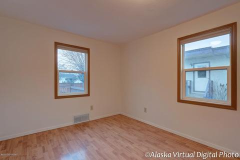1103 E 11th Ave, Anchorage, AK 99501 photo 13