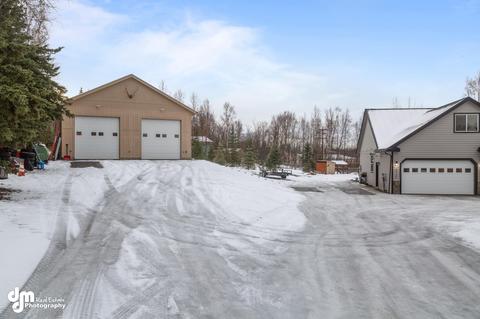18100 Muldrow St, Eagle River, AK 99577 photo 5