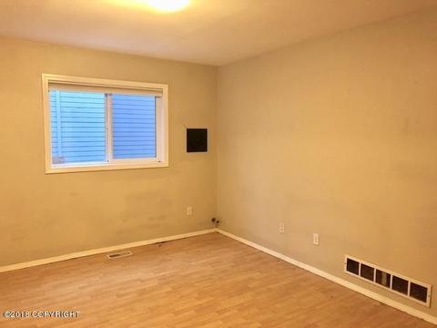 3830 Reflection Dr, Anchorage, AK 99504 photo 10
