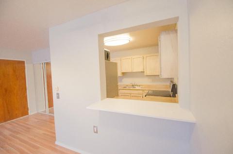 251 Mccarrey St # 8, Anchorage, AK 99508 photo 8