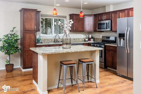 9071 Eagle River Ln, Eagle River, AK 99577 photo 8
