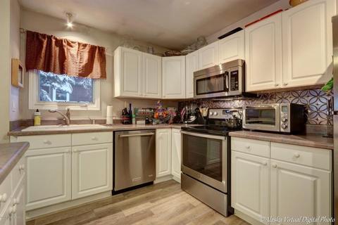 2440 Colony Loop, Anchorage, AK 99507 photo 15