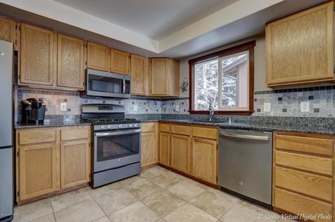 3931 Winchester Loop, Anchorage, AK 99507 photo 11
