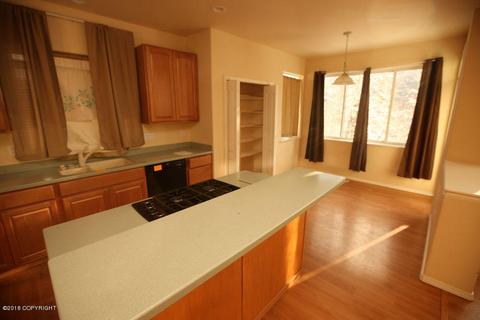 8509 Lassen Cir, Eagle River, AK 99577 photo 5