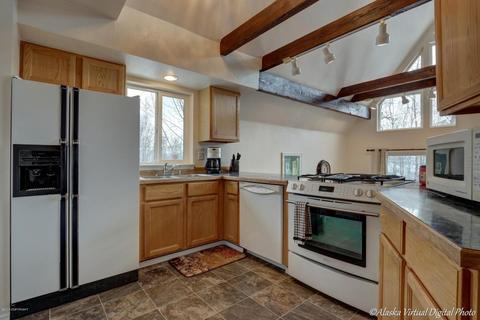 21630 Price Dr, Eagle River, AK 99577 photo 10