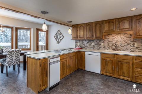 23920 Immelman Cir, Chugiak, AK 99567 photo 12