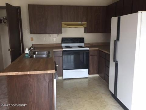 6038 E 12th Ave # A4, Anchorage, AK 99504 photo 2