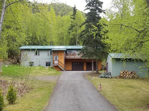 24569 Park Dr, Chugiak, AK 99567 photo 1
