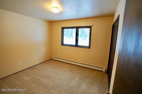 18122 Tonsina Ct, Eagle River, AK 99577 photo 4