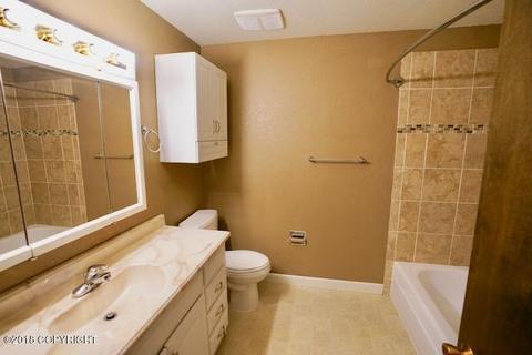 18122 Tonsina Ct, Eagle River, AK 99577 photo 5