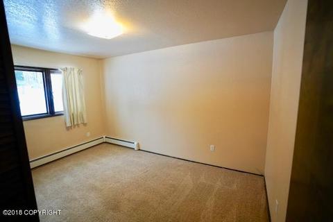 18122 Tonsina Ct, Eagle River, AK 99577 photo 7
