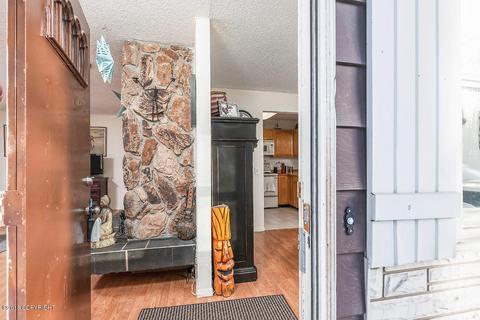 3901 Eastway Loop, Anchorage, AK 99504 photo 2