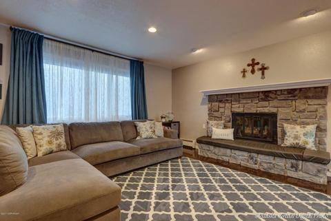 22569 Centurion Dr, Chugiak, AK 99567 photo 8