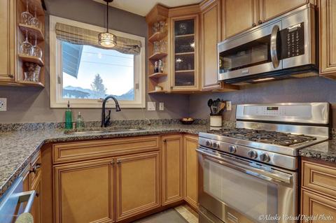 22569 Centurion Dr, Chugiak, AK 99567 photo 11