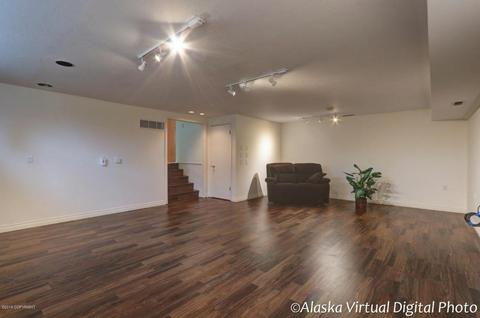1013 E 27th Ave, Anchorage, AK 99508 photo 22