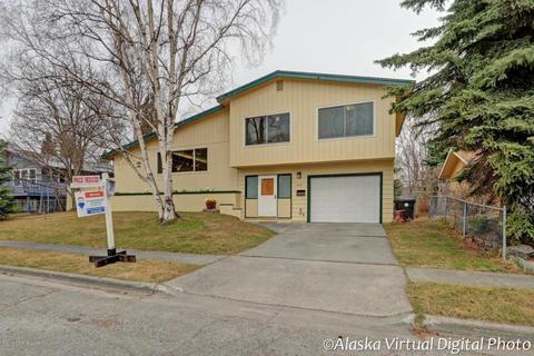1013 E 27th Ave, Anchorage, AK 99508 photo 1