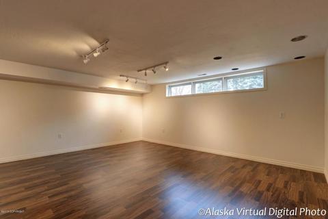 1013 E 27th Ave, Anchorage, AK 99508 photo 21