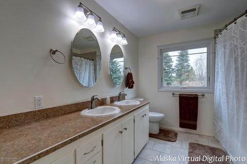 1013 E 27th Ave, Anchorage, AK 99508 photo 14