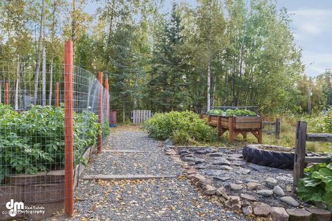 5740 W Raspberry Loop, Wasilla, AK 99623 photo 7