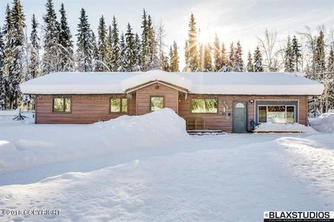 649 Canoro Rd, North Pole, AK 99705 photo 1