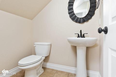 10959 Splendor Loop, Eagle River, AK 99577 photo 13