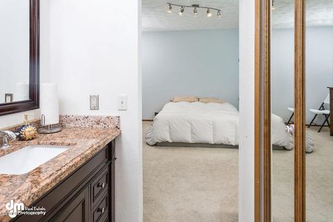 8910 Tempest Cir, Anchorage, AK 99507 photo 16
