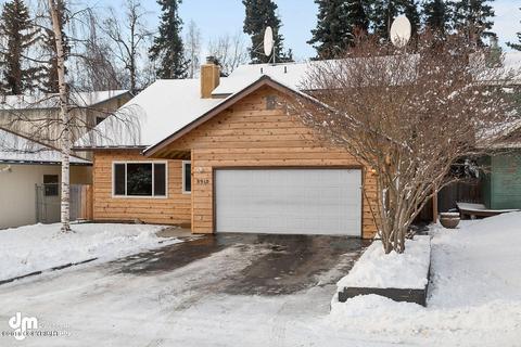 8910 Tempest Cir, Anchorage, AK 99507 photo 2