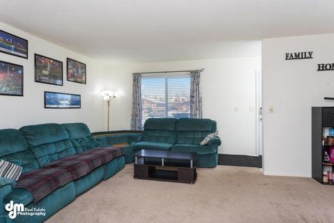 265 Fall Leaf Cir, Anchorage, AK 99504 photo 4