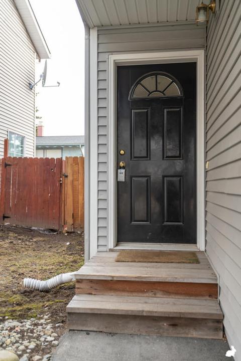 6456 E 10th Ave, Anchorage, AK 99504 photo 5
