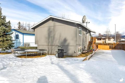 3764 Henderson Loop, Anchorage, AK 99507 photo 22