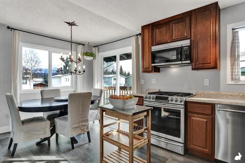 3764 Henderson Loop, Anchorage, AK 99507 photo 10