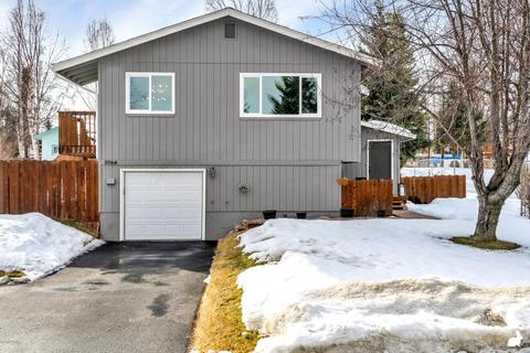 3764 Henderson Loop, Anchorage, AK 99507 photo 1