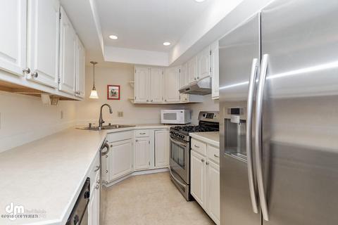 1440 E St # 5, Anchorage, AK 99501 photo 10