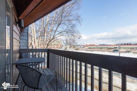 1440 E St # 5, Anchorage, AK 99501 photo 11