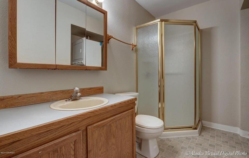  7700 Delridge Cir, Anchorage, AK 99507 photo 17