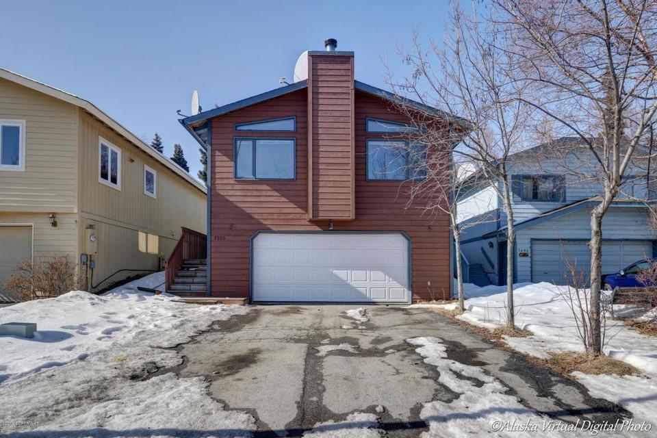  7700 Delridge Cir, Anchorage, AK 99507 photo 1