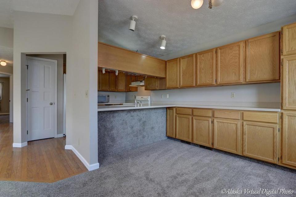  7700 Delridge Cir, Anchorage, AK 99507 photo 8