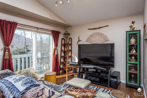 18540 Gibens Cir, Eagle River, AK 99577 photo 10