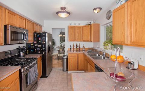 8281 Berry Patch Dr, Anchorage, AK 99502 photo 2