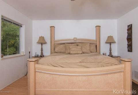 8281 Berry Patch Dr, Anchorage, AK 99502 photo 13