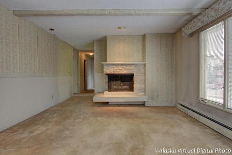 7330 Augustine Dr, Anchorage, AK 99504 photo 5