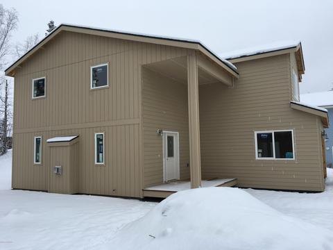 16640 Eleonora St, Eagle River, AK 99577 photo 2