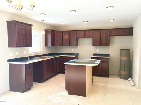 16640 Eleonora St, Eagle River, AK 99577 photo 4