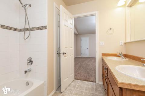 9178 Eagle River Ln, Eagle River, AK 99577 photo 18