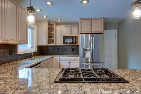 19927 Unimak Cir, Eagle River, AK 99577 photo 12