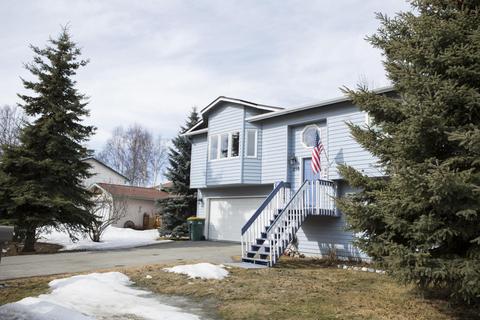 250 Peppertree Loop, Anchorage, AK 99504 photo 3