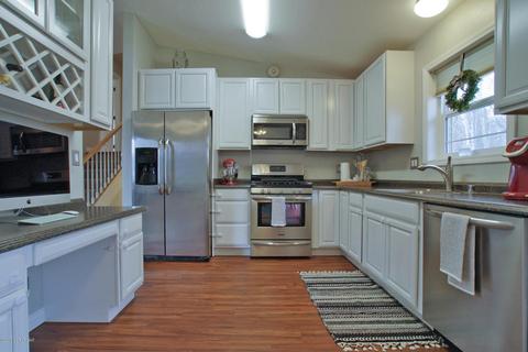 16705 Riddell Cir, Eagle River, AK 99577 photo 8