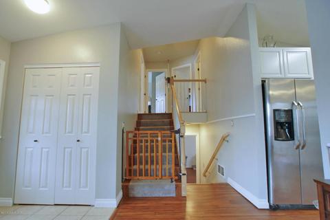 16705 Riddell Cir, Eagle River, AK 99577 photo 3