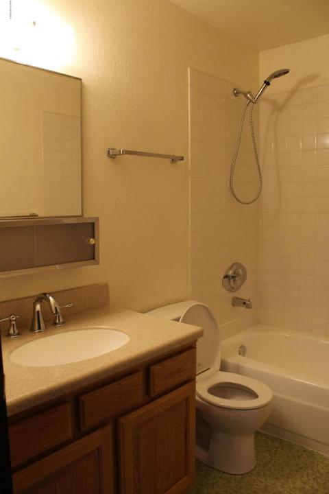 3234 E 19th Ct, Anchorage, AK 99508 photo 8